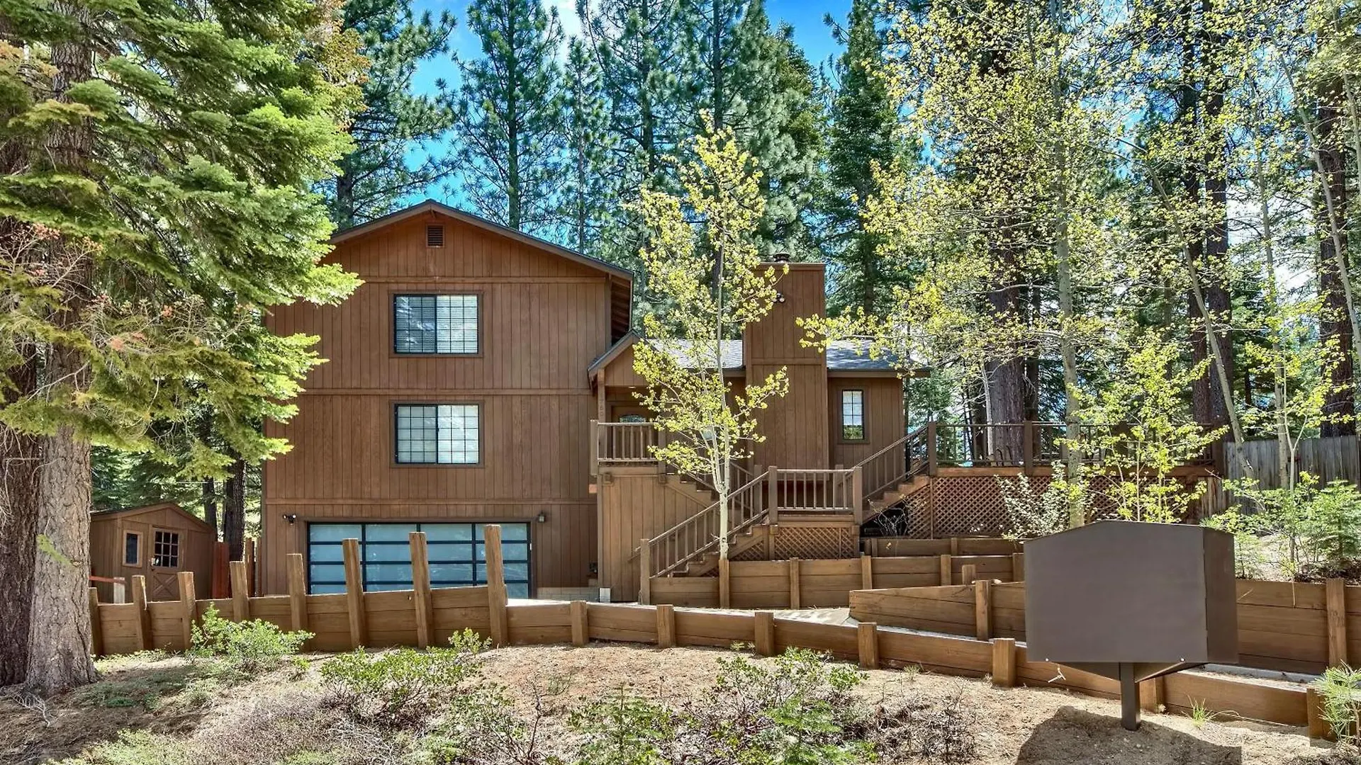 1760T Thunderbird Cabin location